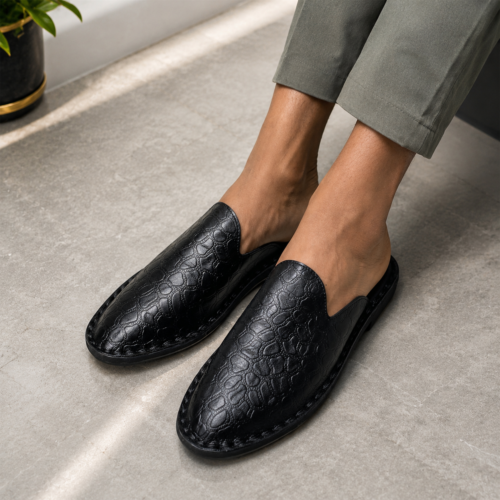 Genuine leather Half Shoes Crocodile Black